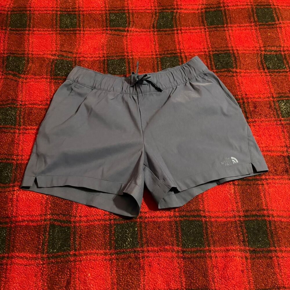 The north face Women's Navy Shorts BNWT